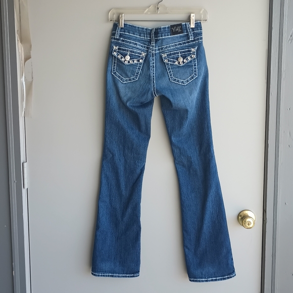 YMI - Picture 2 of 9